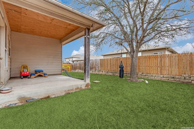 717 Fountain Gate, Schertz, TX 78108