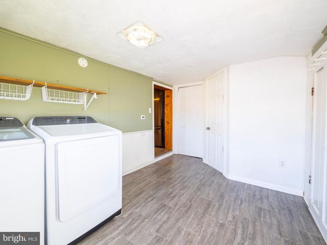 6434 MIDDLEWAY PIKE, Kearneysville, WV 25430