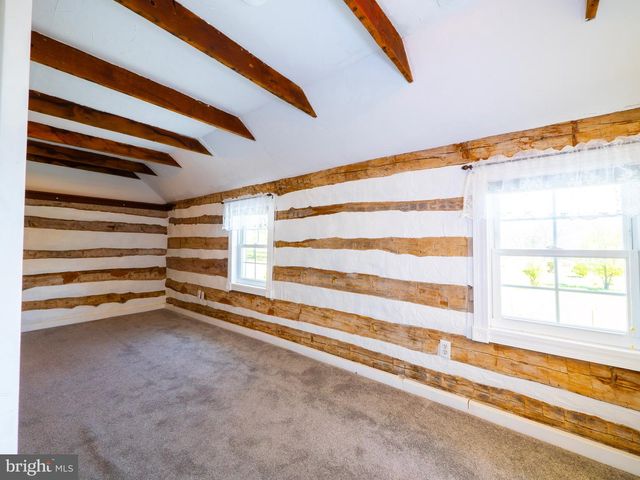 6434 MIDDLEWAY PIKE, Kearneysville, WV 25430