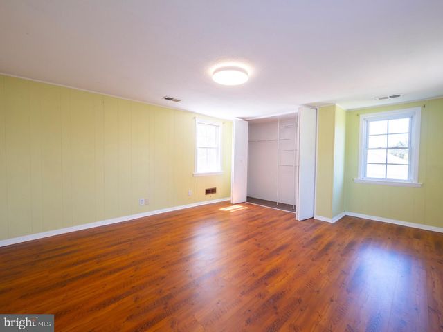 6434 MIDDLEWAY PIKE, Kearneysville, WV 25430