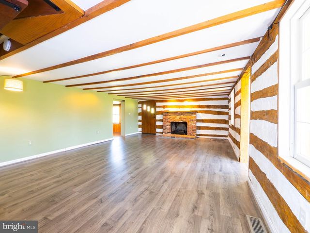 6434 MIDDLEWAY PIKE, Kearneysville, WV 25430