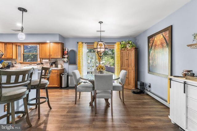 46 POPODICKON DR, Boyertown, PA 19512