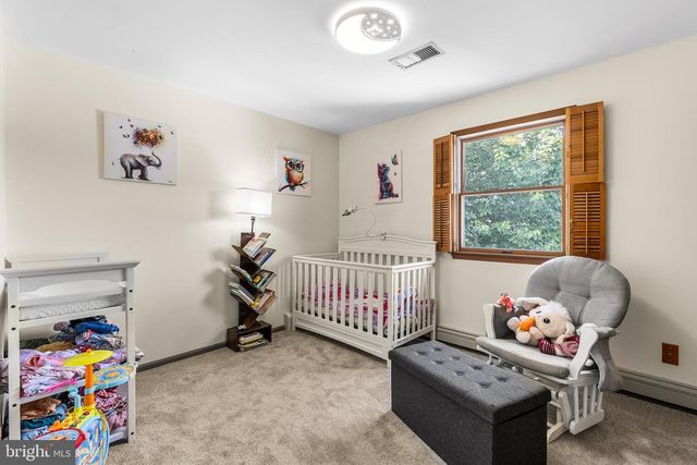 46 POPODICKON DR, Boyertown, PA 19512