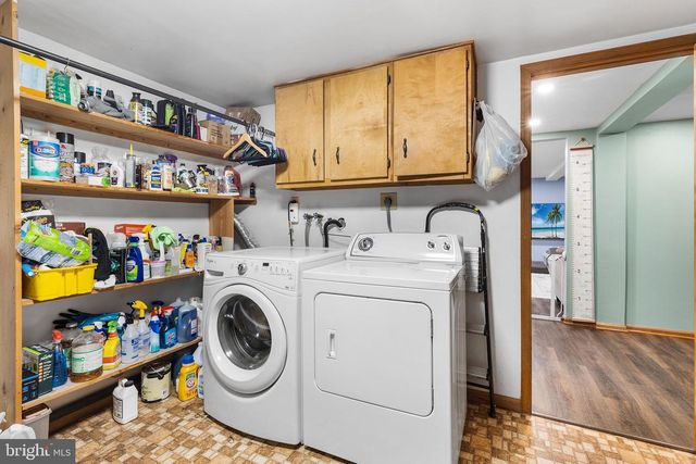 46 POPODICKON DR, Boyertown, PA 19512