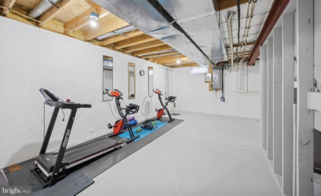 112 BUNCHE BLVD, Wilmington, DE 19801