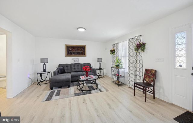 112 BUNCHE BLVD, Wilmington, DE 19801