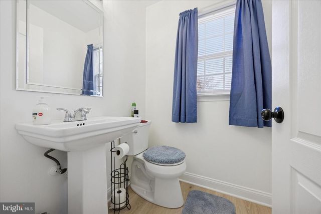 112 BUNCHE BLVD, Wilmington, DE 19801