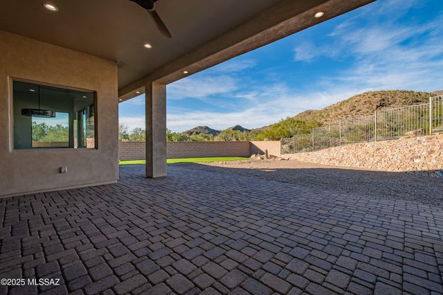 4940 W Dove Nest Place, Marana, AZ 85658