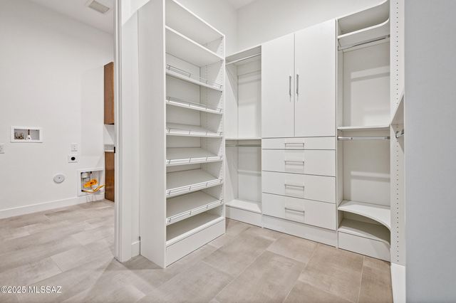 4940 W Dove Nest Place, Marana, AZ 85658