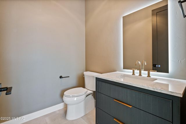 4940 W Dove Nest Place, Marana, AZ 85658