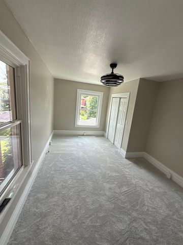 1012 11th Avenue, Huntington, WV 25701