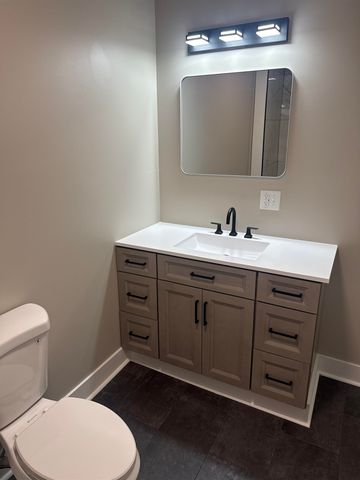 1012 11th Avenue, Huntington, WV 25701
