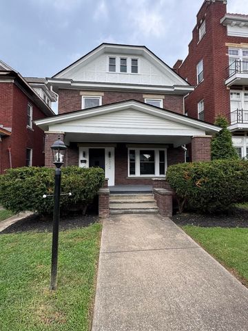 1012 11th Avenue, Huntington, WV 25701