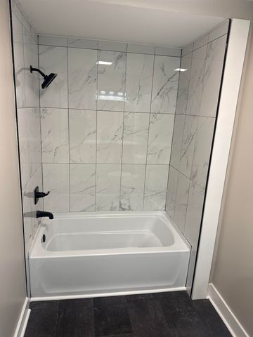 1012 11th Avenue, Huntington, WV 25701