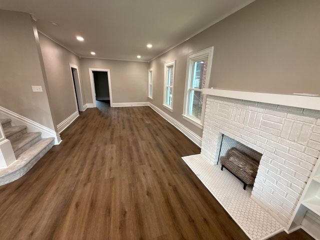1012 11th Avenue, Huntington, WV 25701