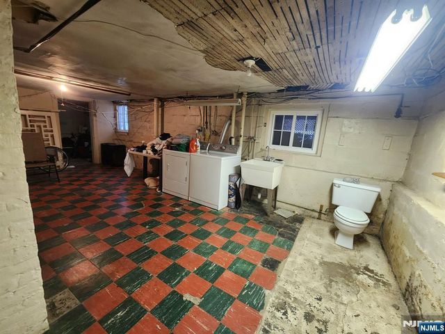 5 Bellevue Avenue, Bloomfield, NJ 07003