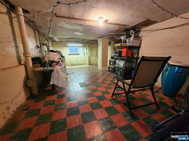 5 Bellevue Avenue, Bloomfield, NJ 07003