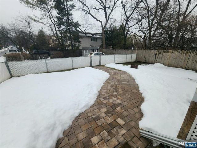 5 Bellevue Avenue, Bloomfield, NJ 07003