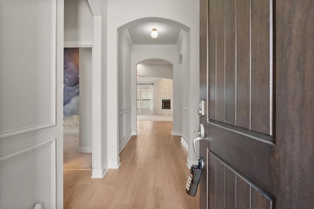 3418 Woodford Drive, Venus, TX 76084