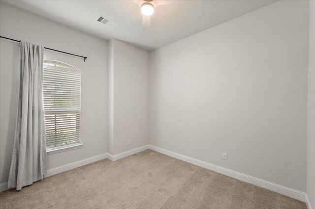 3418 Woodford Drive, Venus, TX 76084