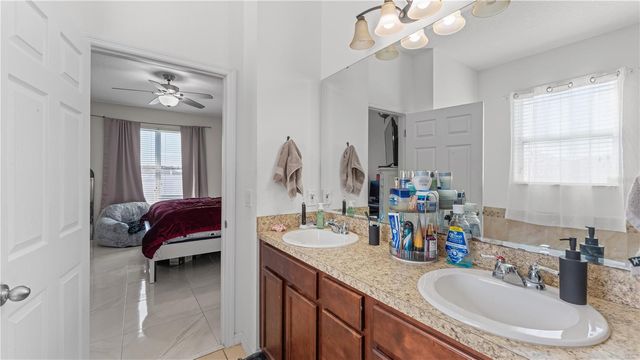 3548 CAYUGAS LOOP, St Cloud, FL 34772