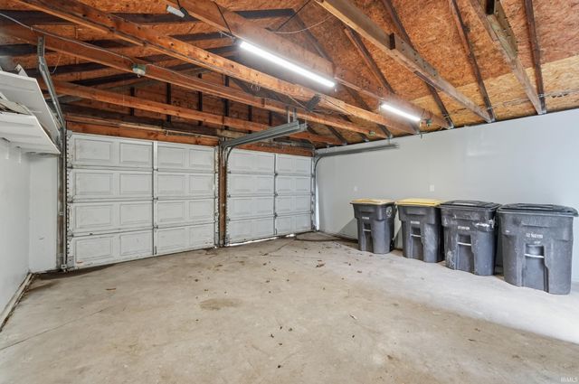 229 Center Street, Fort Wayne, IN 46808