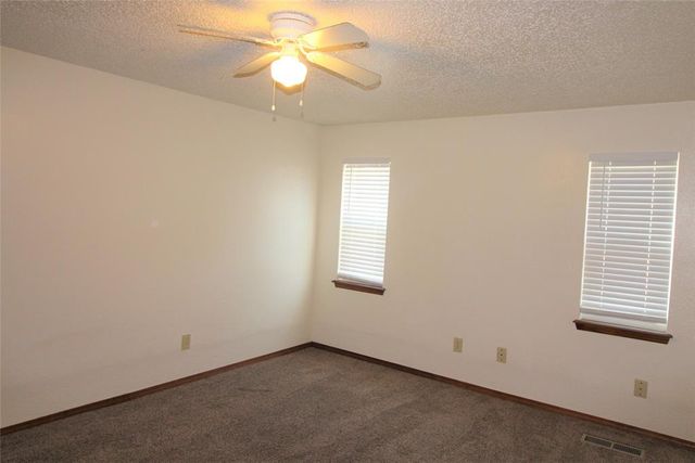 300 Chalmette Drive A, Norman, OK 73071