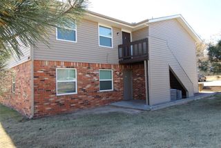 300 Chalmette Drive A, Norman, OK 73071