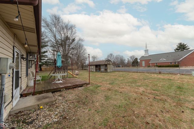 46 Noon Drive, North Vernon, IN 47265