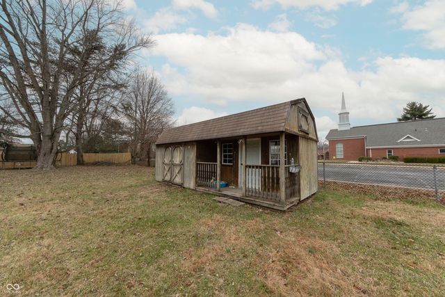 46 Noon Drive, North Vernon, IN 47265