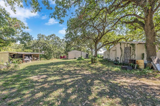 915 Hcr 1227, Whitney, TX 76692