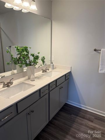 5107 Orchardview Way 26, Charlotte, NC 28216