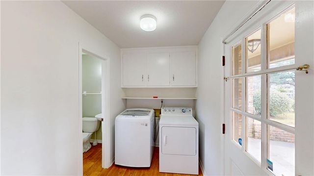 609 Burlington Court, Mobile, AL 36608