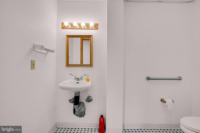 7723 TRAPPE RD, Dundalk, MD 21222