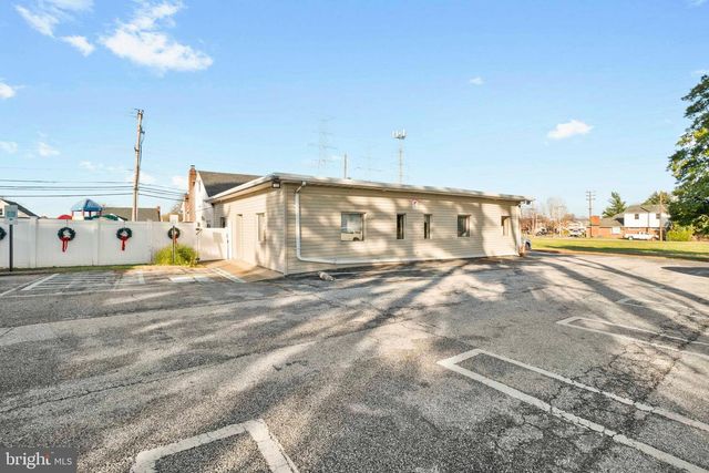 7723 TRAPPE RD, Dundalk, MD 21222