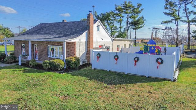 7723 TRAPPE RD, Dundalk, MD 21222