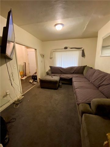 7128 Mount Vernon St, Homewood Brushton, PA 15208