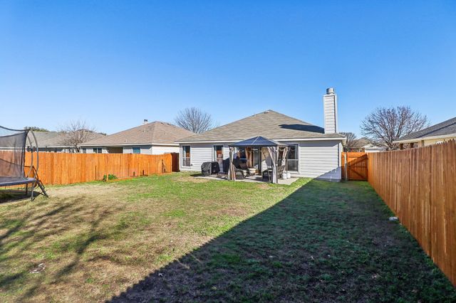 1113 Day Dream Drive, Fort Worth, TX 76052