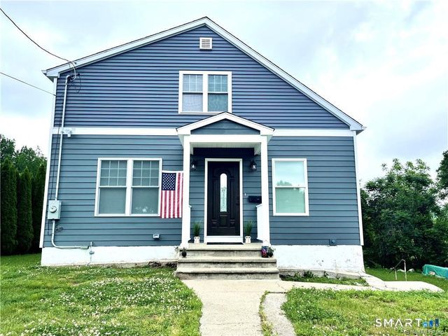 77 Simsbury Street, Waterbury, CT 06704