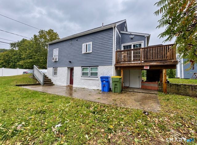 77 Simsbury Street, Waterbury, CT 06704