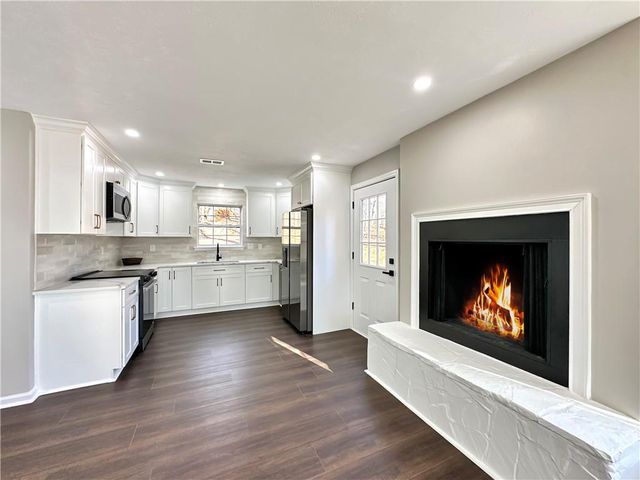 730 Carrie Cove Lane, Clarkesville, GA 30523