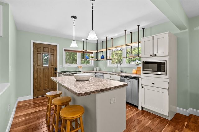 68334 Apple Lane, Benton Harbor, MI 49022