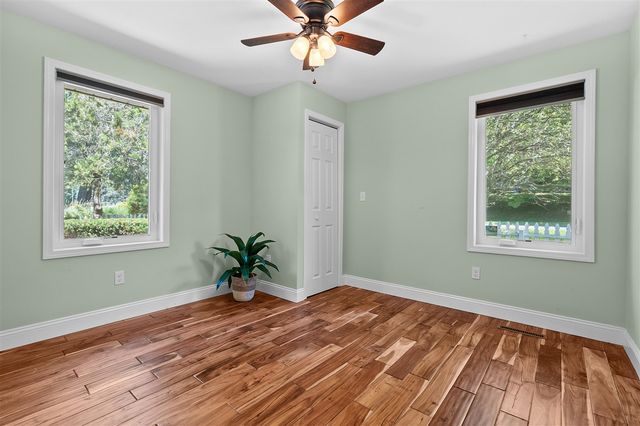 68334 Apple Lane, Benton Harbor, MI 49022