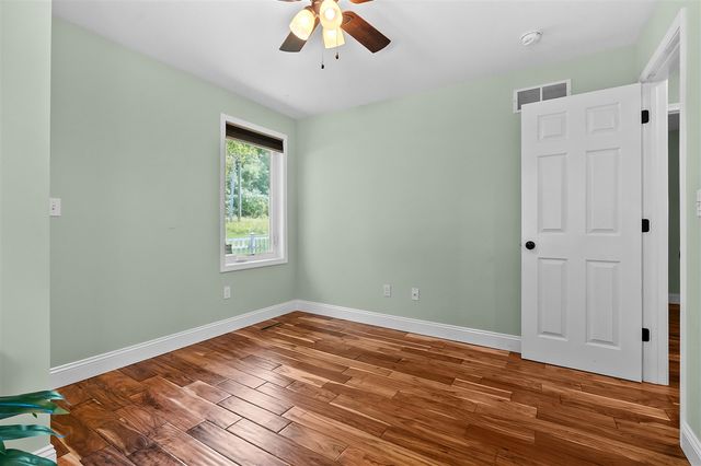 68334 Apple Lane, Benton Harbor, MI 49022