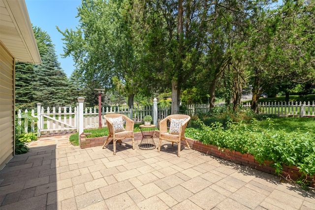 68334 Apple Lane, Benton Harbor, MI 49022