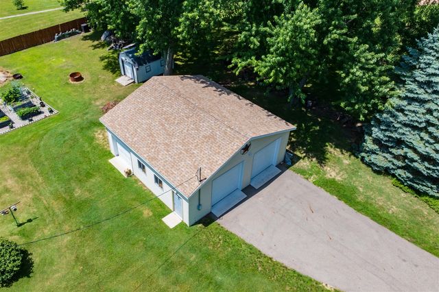 68334 Apple Lane, Benton Harbor, MI 49022