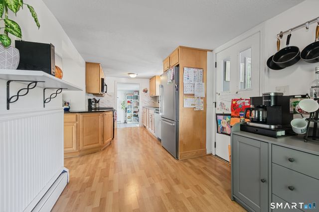 68 Evergreen Road, Cromwell, CT 06416