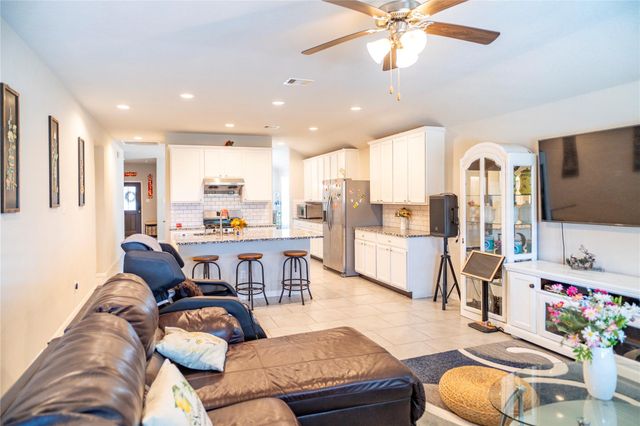 18226 Mulberry Spring Circle, Richmond, TX 77407