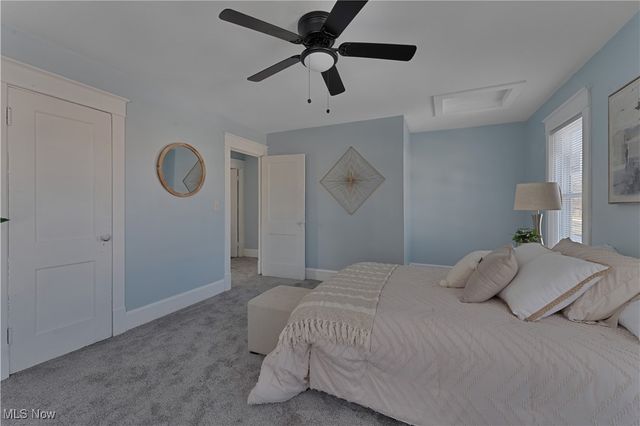 306 Maplewood Avenue, Struthers, OH 44471