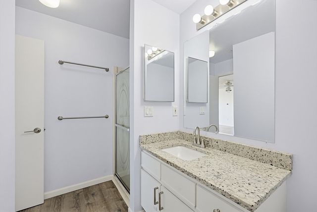 30 Chelsea St 814, Everett, MA 02149